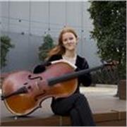 Cello teacher for beginners to advanced. (auf English oder Deutsch) Focus on creating a life-long love of music