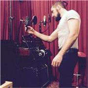 Impartisco lezioni di produzione musicale da studio, mixing, mastering e post-produzione audio