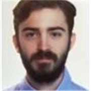 Profesor de programación que puede orientarte desde llo básico como el pseudocódigo o tus primeros programas en los lenguajes más usados hasta la comprensión de por ejemplo la programación orientada a objetos.