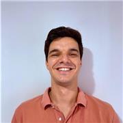 Maestro de Educación Primaria especialista en Educación Física. Puedo impartir toda clase de asignaturas de Primaria.