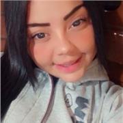 Soy venezolana me gusta enseñar a los niños y me gusta mucho lo q es literatura