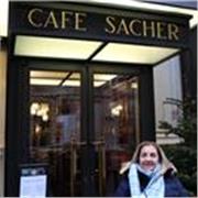 mi piace aiutare i ragazzi nello svolgimenti dei compiti in modo piacevole 