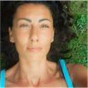 Laureata in lingue straniere e tecniche della comunicazione, sono disponibile per lezioni private sia online che in presenza di inglese, francese, italiano per stranieri e materie umanistiche (letteratura, storia, geografia, arte...)