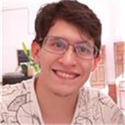 Tesista de la carrera de ingeniería en biotecnología y futuro maestro