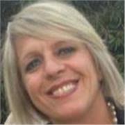 Offro lezioni di italiano per adulti stranieri.
Ho lavorato all'estero per molti anni, sono madrelingua italiana e parlo l'inglese