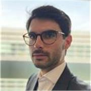 Domina el Derecho con un Profesor Particular de Excelencia