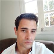 Profesor con amplia experiencia imparte clases particulares a alumnos de todos los niveles