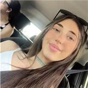 Me defino paciente y dinámica, a alumnos de primaria o eso