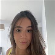 Graduada en Criminalística, capacitada para dar clases en la rama de ciencias.