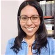 Profesora del área de Comunicación: ¡Potencia tus habilidades y aprende a tu ritmo!