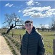 Esrudiante de ingenieria, profesor de ciencias