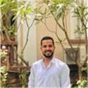 geprüfter DaF-Trainer (B.A in Deutsch als Fremdsprache und in Germanistik) mit über 4 Jahren Erfahrung.