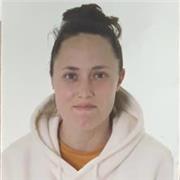 Titulada en grado superior de deportes, tengo mucha experiencia trabajando con niños, se me da bien ayudar en clases de refuerzo