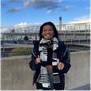 English tutor providing lessons for students of all ages, particularly dxperienc at GCSE English language and literature