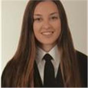 Futura maestra imparte clases hasta primaria