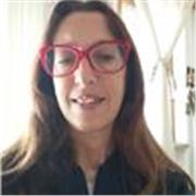 Sono professoressa di inglese es spagnolo. Con più di 30 anni di esperienza.