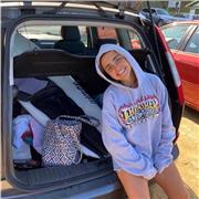 Kaixo! Soy estudiante de la UPV/EHU. Mi lengua materna es el euskera y es por ello que ofrezco estas clases de repaso y apoyo general (varias asignaturas) en euskera (también en castellano)