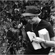 Profesora de iniciación en la fotografía y video