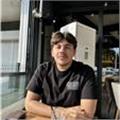 Derslerimi öncelik ders vereceğim öğrenciler için gayet keyifli,anlaşılır,öğrenilir şekilde veriyorum