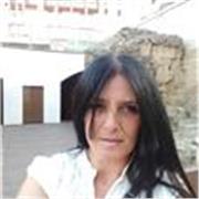 Profesora en dibujo pintura y manualidades imparte clases a niños y  adultos