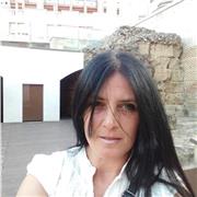 Profesora en dibujo pintura y manualidades imparte clases a niños y  adultos