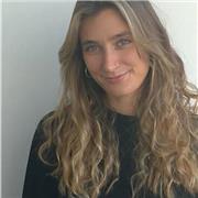 Laureata in lingue straniere (INGLESE, SPAGNOLO, PORTOGHESE) disponibile per lezioni