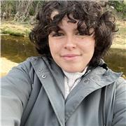 Profesora titulada en IELTS C1 por el British council, equivalente al Advance C1 de Cambridge.