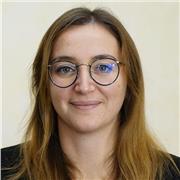 Architetto e docente di ruolo al Liceo Artistico dà lezioni di Disegno Tecnico a Bergamo e provincia