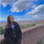 Ragazza di 5 superiore cerca lavoro come aiuto compiti e insegnate per alunni DSA