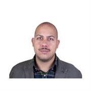 Insegnante di grafica, laureato e con esperienza lavorativa nel settore offro lezioni, zona Napoli