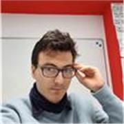 Profesor de inglés con nivel C2, para todas las edades y niveles, acostumbrado a niños y adolescentes.