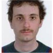 Investigador doctoral (tesis depositada julio 26), cineasta y docente. 