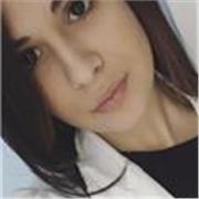 Studentessa di Medicina e chirurgia offre lezioni online di scienze e biologia