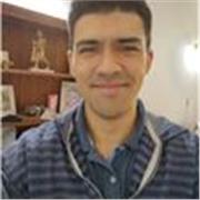 Profesor de informática imparte clases de computación desde cero. Todas las edades