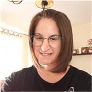 Maestra de Educación Infantil, especializada en atención del ACNEE. Experiencia en ludotecas, escuelas infantiles y extraescolares