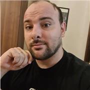 Sono diplomato col massimo dei voti in elettronica e telecomunicazioni e da sempre ho fatto lezioni private in merito