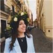 Laureata Triennale e Magistrale in didattica e storia dell'arte offre ripetizioni 