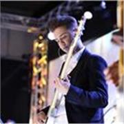 insegnante per lezioni private di linguaggio musicale