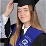 Profesora de ciencias, con especialización en biología y química hasta selectivo.