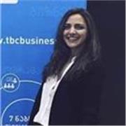 Profesora titulada en Inglés, imparte clases de español para los extranjeros 