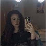 Profesora de inglés imparte clases a todas las edades, titulo C1