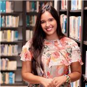 Profesora de ciencia política, ciudadanía y democracia