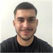 Profesor de guitarra apto para todas las edades.