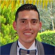 Me defino como un profesional orientado a la gestión, la planificación estratégica y la comunicación efectiva con experiencia.