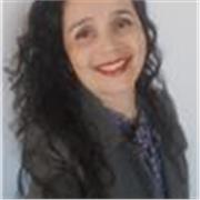 Especialista en comunicación y Relaciones Públicas, con más de 10 años de experiencia en comunicación en medios audiovisuales. 