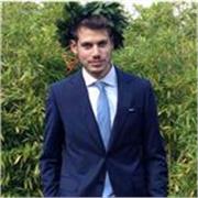 Laureato magistrale in Economia aziendale col massimo dei voti con esperienza di 10 anni per ripetizioni in matematica e geometria dalle medie alle superiori