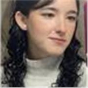 Profesora imparte clases de Primaria, Secundaria y Bachillerato