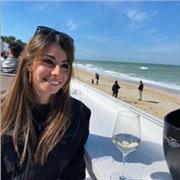 Dottoressa in Neuroscienze offre aiuto studio per studenti di elementari, medie e superiori (Italiano/letteratura italiana, latina, greca; storia; filosofia; scienze)