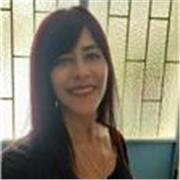 Educadora e instructora con más de 5 años de experiencia en el acompañamiento y planificación del proceso de aprendizaje.