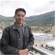 Trabajador Social con sólida experiencia como docente en el área de Ciencias Sociales, tanto en modalidad presencial como virtual